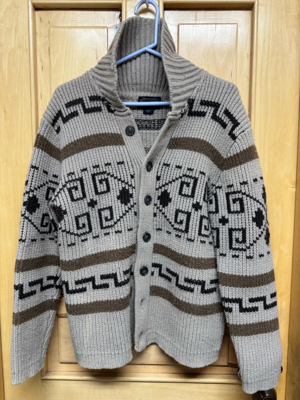 Pendleton Beige Shawl Collar Cardigan with Brown and Black Pattern - Picture 2 of 9